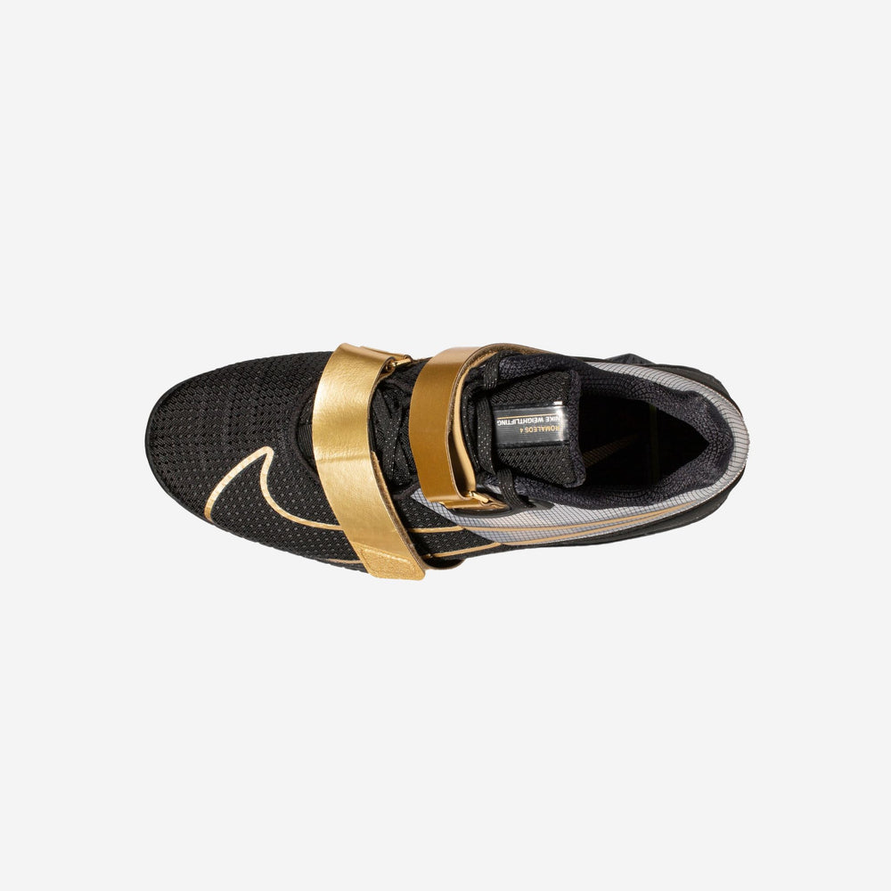 Top view on Nike Romaleos 4 Black and Gold, Gold Nike logo